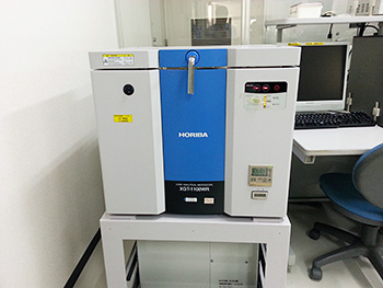 X-ray fluorescence spectrometer